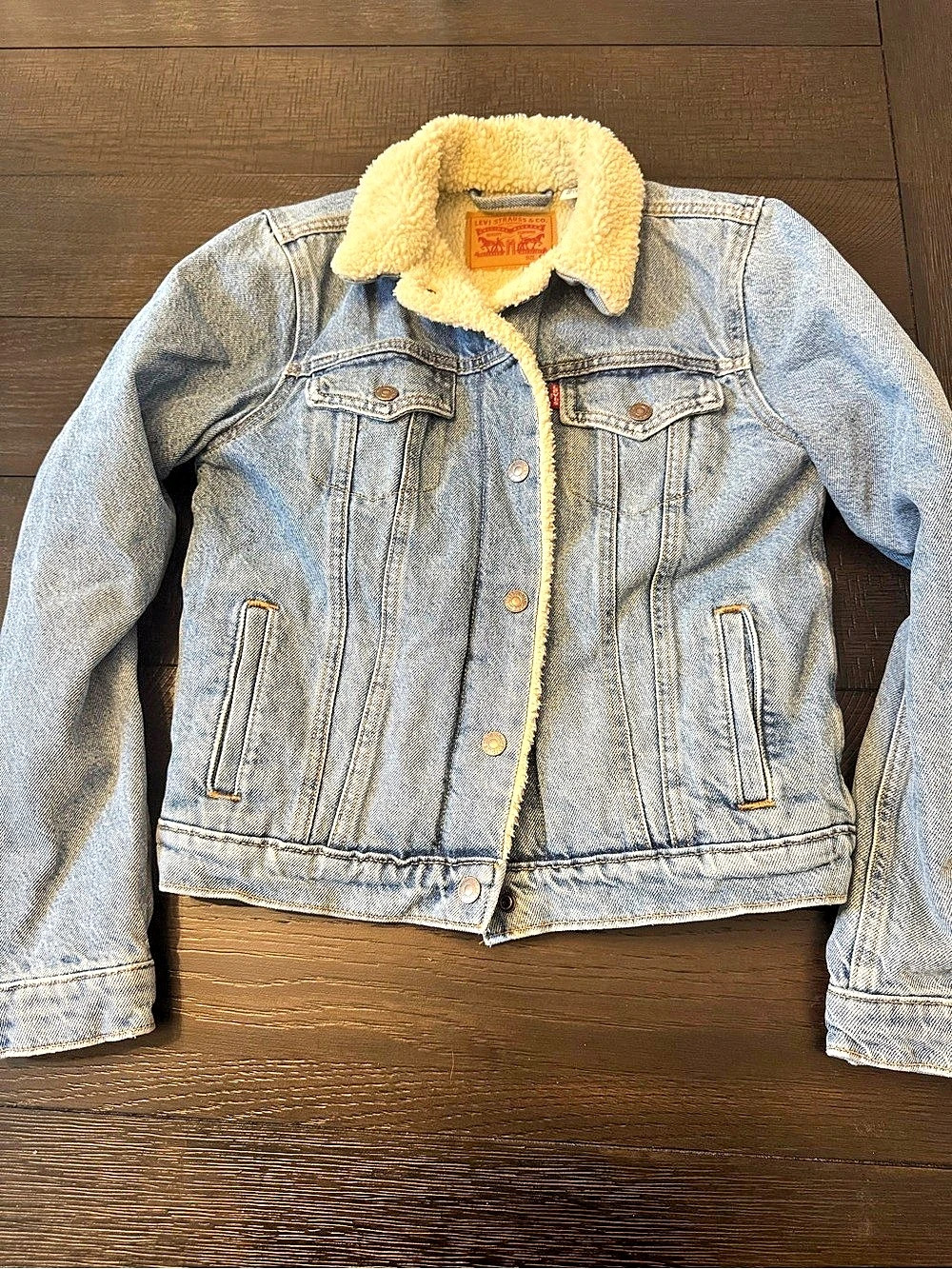 Levi's Size Small Sherpa Lined Denim Jean Jacket